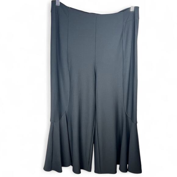 LYSS’E Women’s Black Wide Leg Bell Bottom Pants. XL  WhimseyGoth Punk Unique - Picture 1 of 8